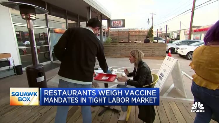 Restaurants grapple with vaccine mandate policies in historically tight labor market
