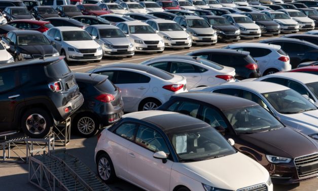 Wholesale used vehicle prices changing course in April
