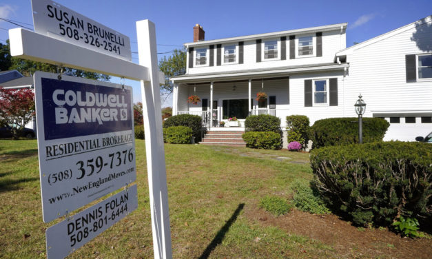 Americans’ views of real estate as best investment decline: poll