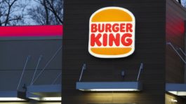 Burger King to close up to 400 restaurants in 2023
