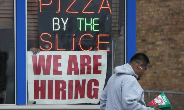 Hot U.S. employment market shows signs of cooling
