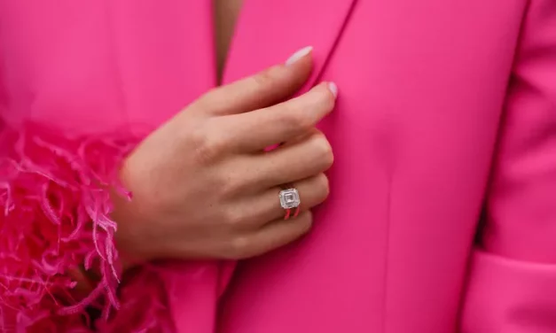 The 10 Biggest, Sparkliest Engagement Ring Trends of 2023