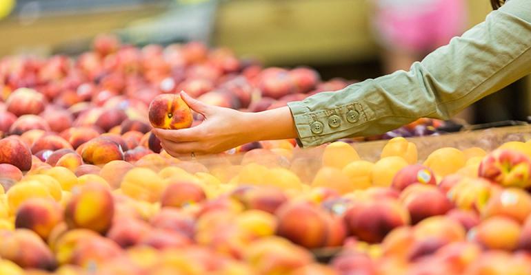 Amazon, Walmart best positioned for the future of grocery retail: report