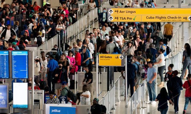 Today’s the busiest day for flying in years: Here’s how many people are expected to fly