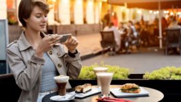 1 in 5 Restaurant Customers Look to Influencers for Recommendations