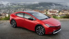 10 Hybrid Vehicles That Are Changing The Automotive Industry