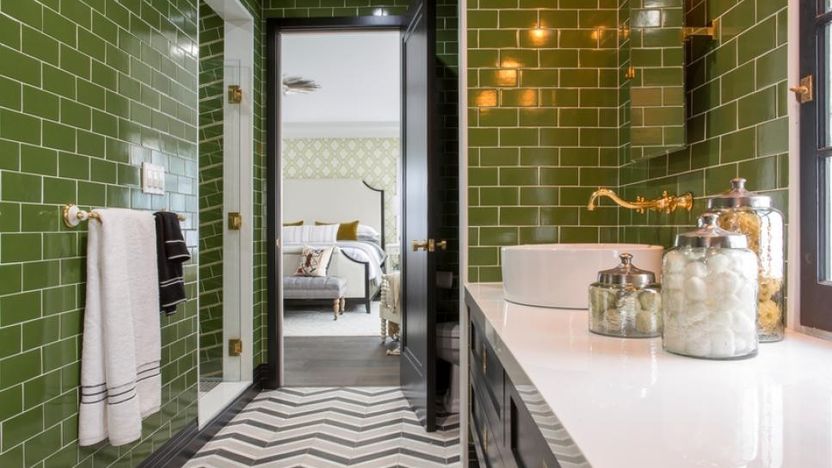 Chic Ceramics: 5 Times Bathroom Tiles Positively Dominated the Design