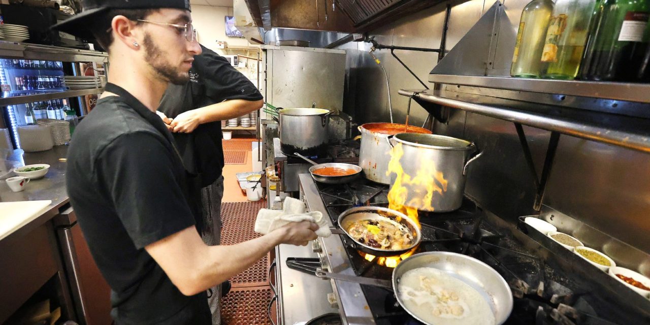 As prices rise, some restaurants see fewer customers