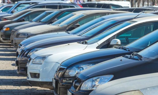 Wholesale vehicle prices are falling, but take that with grain of salt