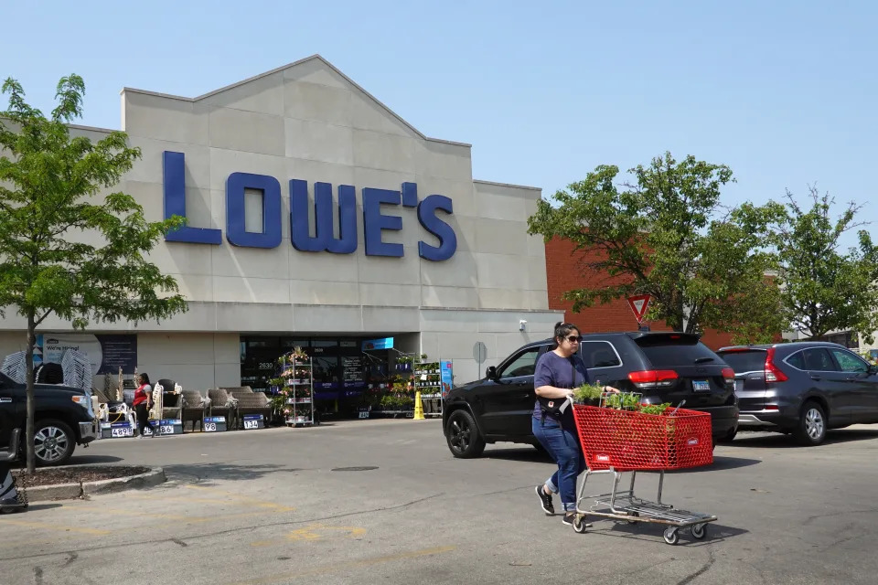 Lowe’s CEO: Consumers spending more on travel, concerts than on DIY projects