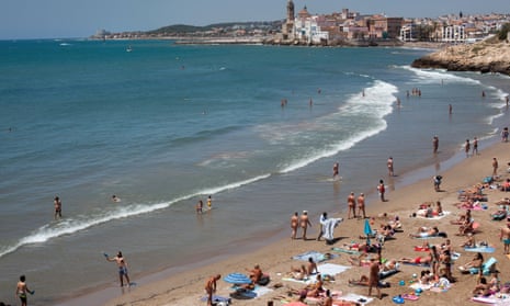 Retailers look on sunny side as holidaymakers splash out