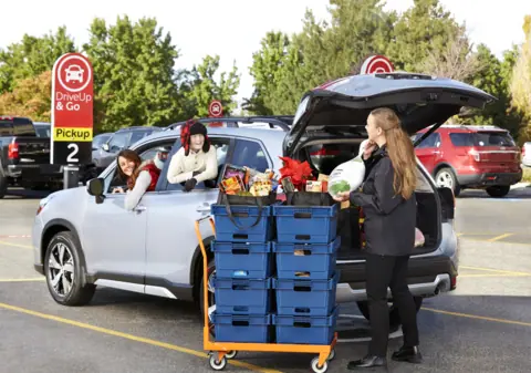 Albertsons’ New 30-minute Grocery Delivery Met with Industry Skepticism