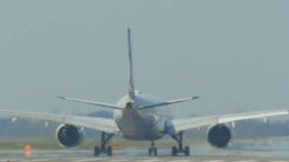 t_12014782785047819355d437a78fe75f_name_airliner_takeoff_ritter_mp4_frame_204.jpeg