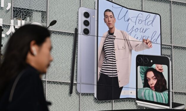 Samsung to add real-time translation to smartphone model