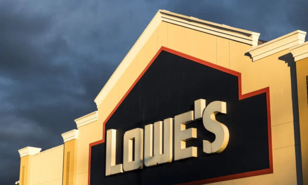 Lowe’s Guidance Hit by Waning Demand for Home Improvement