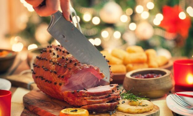 Cost of Christmas Dinner Increases 7% Despite Some Easing of Price Inflation
