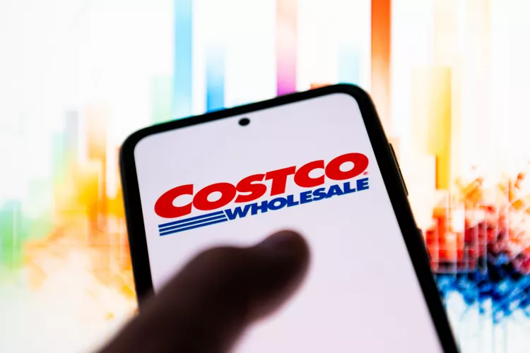 Would You Try Costco Virtual Healthcare? What to Know About Retailer-Sponsored Telehealth