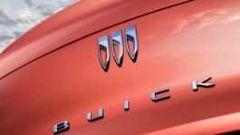 2024-Buick-Envista-ST-Sport-Touring-Press-Photos-Exterior-009-Buick-logo-badge-on-liftgate-720×340-1.jpeg