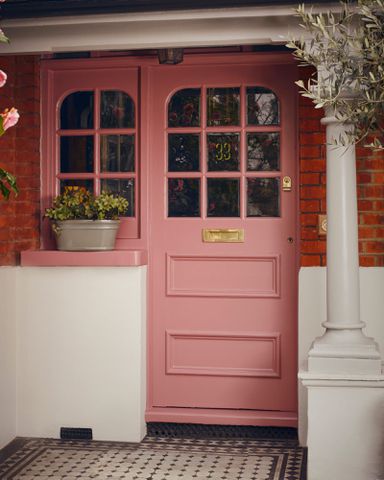 10 Front Door Paint Color Trends to Freshen Up the Exterior of Your Home
