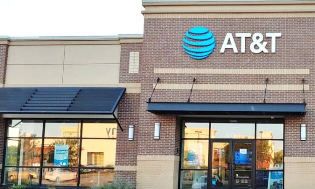 AT&T grows fiber base by 1.1M in 2023