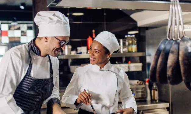 How to overcome 5 restaurant industry challenges