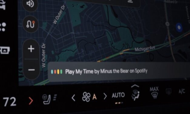 Ford Just Showed GM That CarPlay and Android Automotive Can Live Under the Same Roof