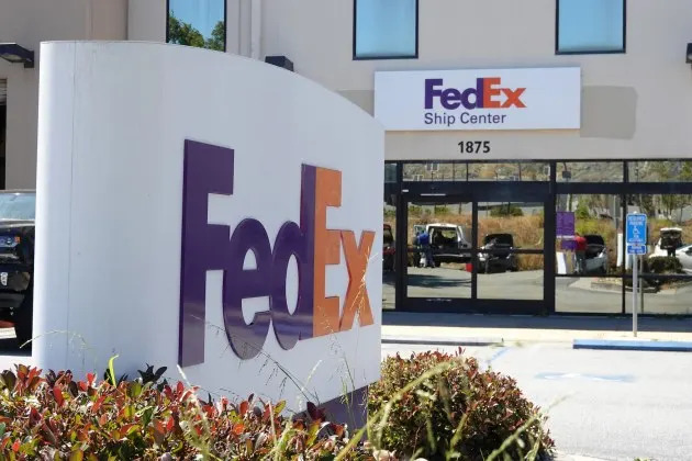 FedEx, Amazon Had Talks on Returns Partnership Last Year, Report Says