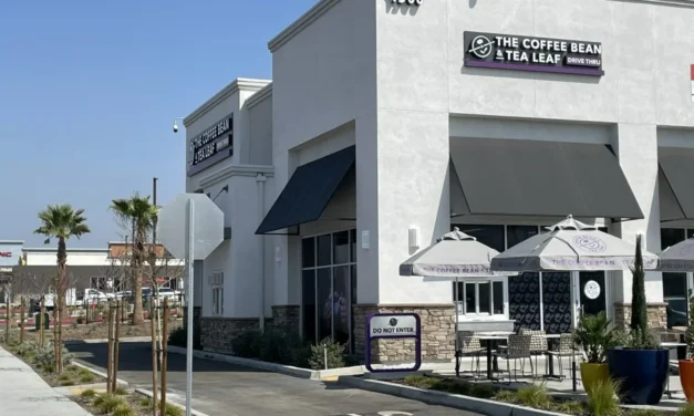 Coffee Bean & Tea Leaf open first drive-thru-only location in CA
