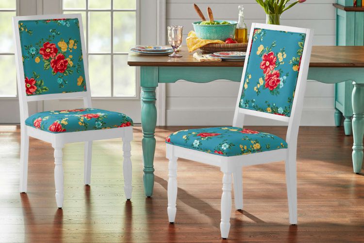 The Pioneer Woman’s Furniture Collection Includes Floral And Vintage-Inspired Pieces In New Colors