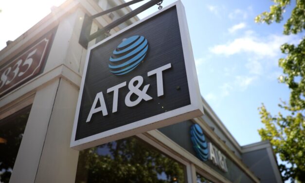 Thousands Of Low-Income AT&T Customers In California Could Lose Federal ‘Lifeline’ Discount