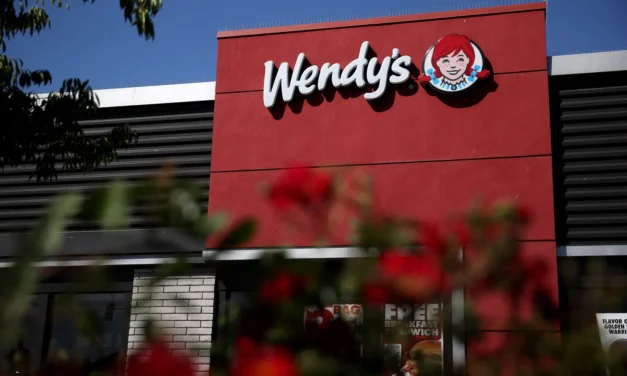 Wendy’s credits loyalty program, mobile app investments for customer growth