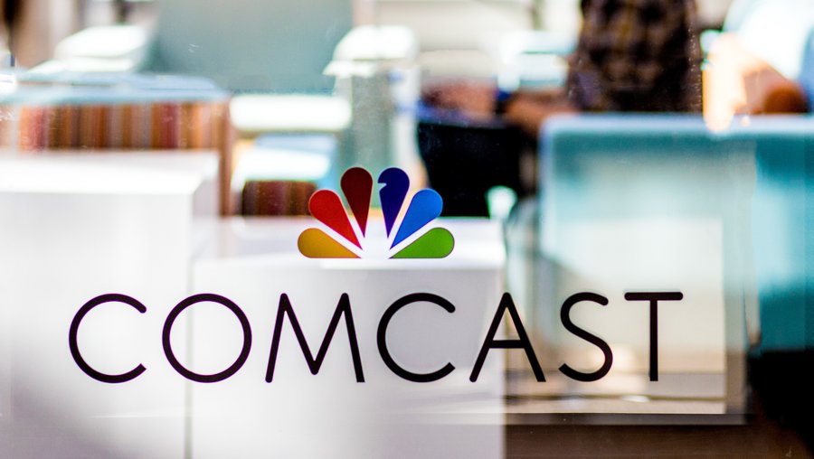 Comcast CEO Brian Roberts touts new affordable prepaid service to combat broadband customer losses