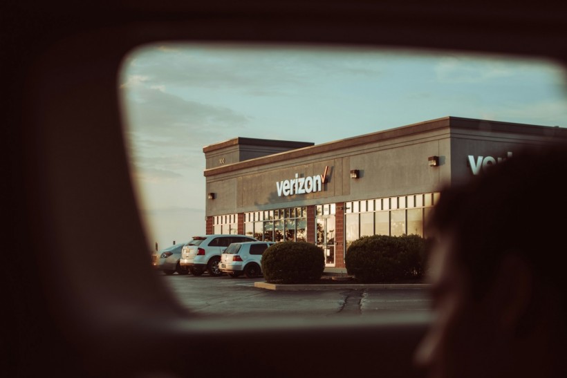 Verizon, T-Mobile Eye US Cellular Acquisition Following Demand for Spectrum Resources