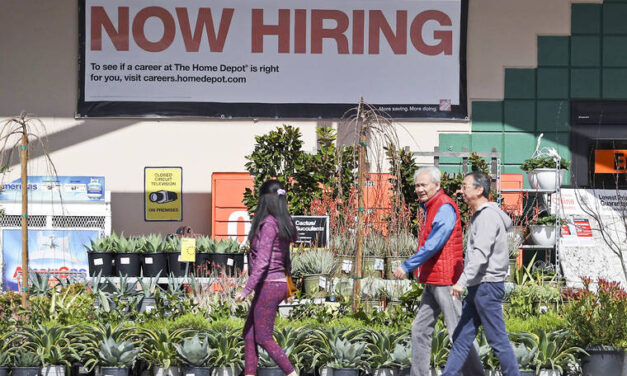 US jobs post smallest gain in six months as unemployment rises