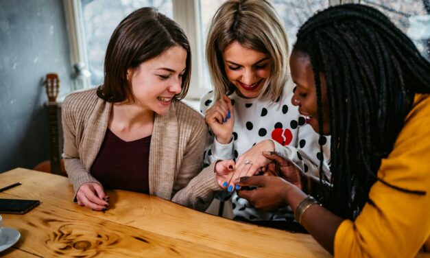 Each Zodiac Sign Has A Dream Engagement Ring Style — Here’s Yours