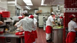 The-kitchen-of-a-busy-In-n-Out-Shutterstock.jpeg