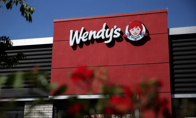 Wendy’s inks deal with solar company to cut restaurant emissions