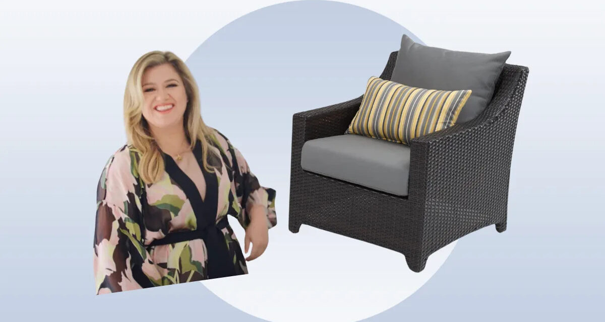 Kelly Clarkson’s chic outdoor furniture collection is up to 70% off at Wayfair