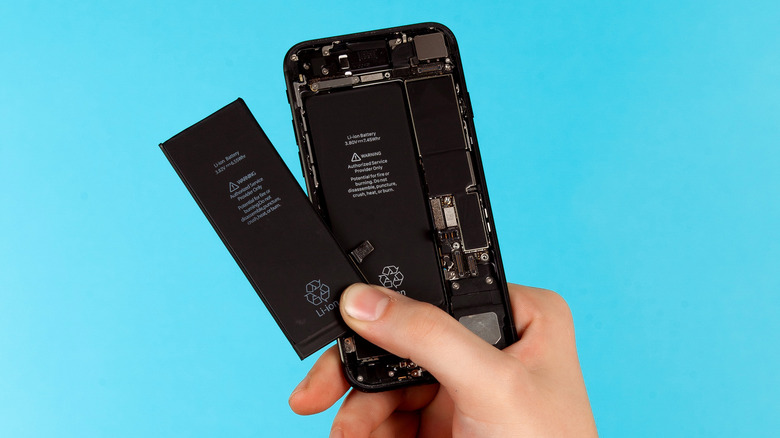 iPhone Repairs May Soon Be A Lot Easier (And Cheaper) For Everyone