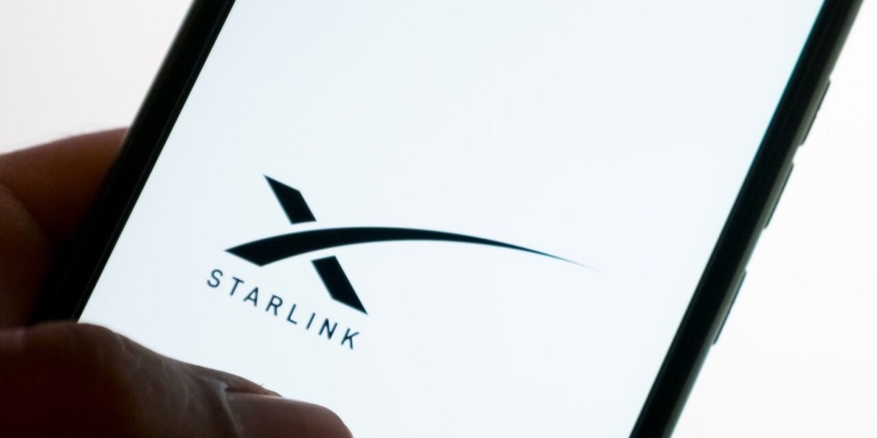 SpaceX: AT&T, Verizon Want to Thwart Consumer Access to Cellular Starlink