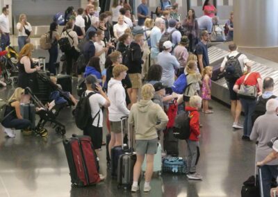 Air travel is getting worse. That’s what passengers are telling the US government