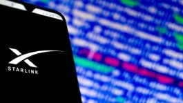 Photo_illustration_showing_Starlink_logo_app_seen_displayed_on_a_smartphone.jpeg