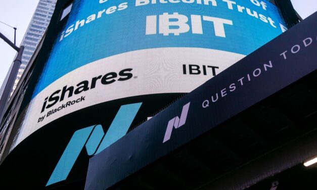 Morgan Stanley to Allow Advisers to Offer Bitcoin ETFs to Wealthy Clients