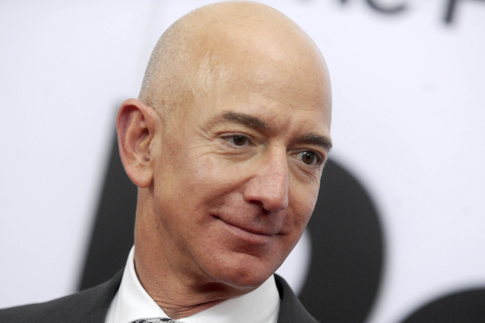 Jeff-Bezos-Amazon-Prime.jpeg