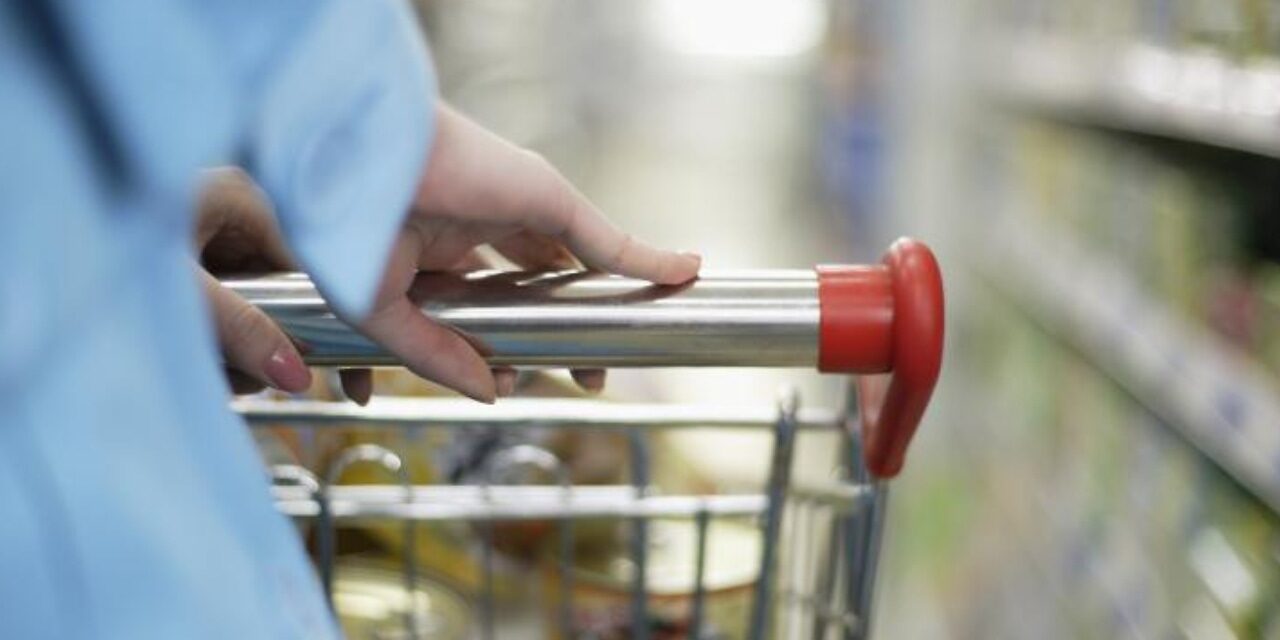 Americans are not feeling very positive about grocery, restaurants
