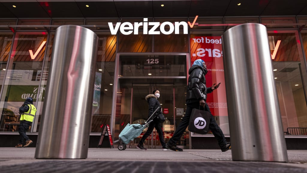 Verizon Just Announced a Major Change That Is Making Customers Mad. It All Starts This Month