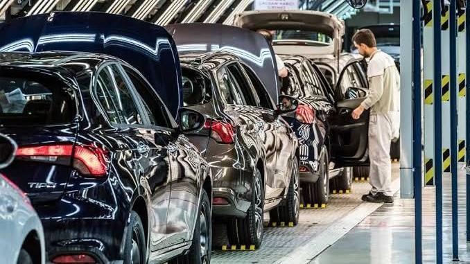 Net income of listed automotive companies down 40 percent