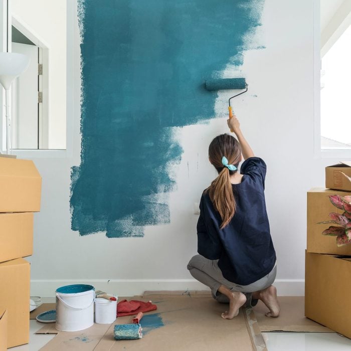 9-best-paints-for-interior-walls-GettyImages-958154544-scaled-e1643930821868.jpeg