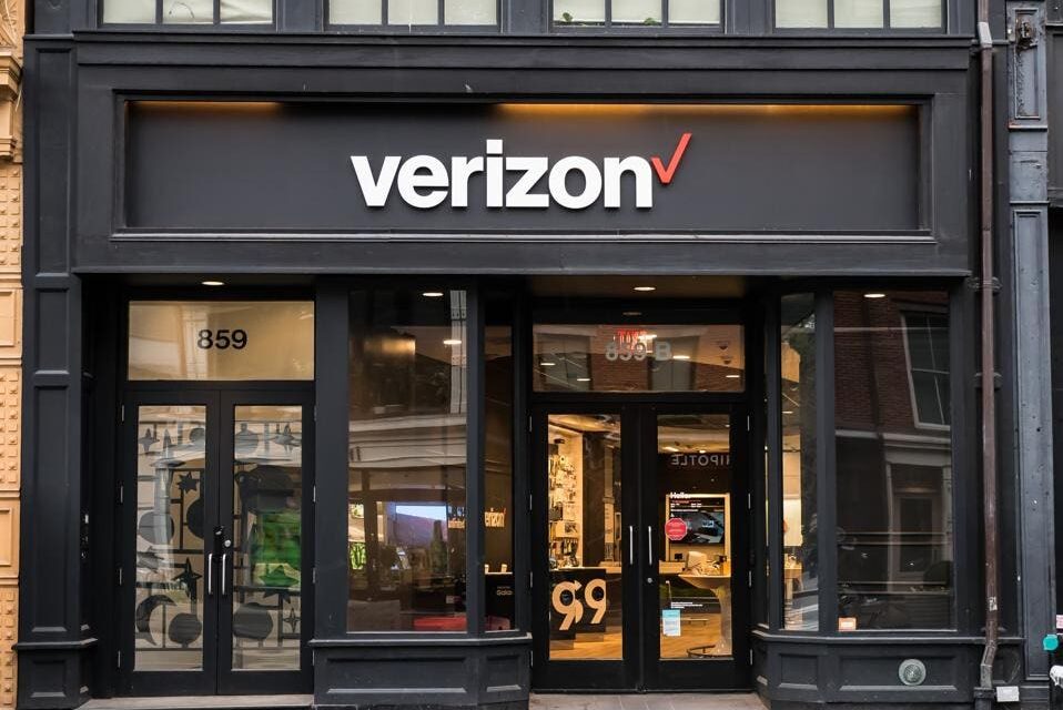 How Verizon Uses Data, Analytics, And AI To Deliver Responsible AI That Drives Innovation