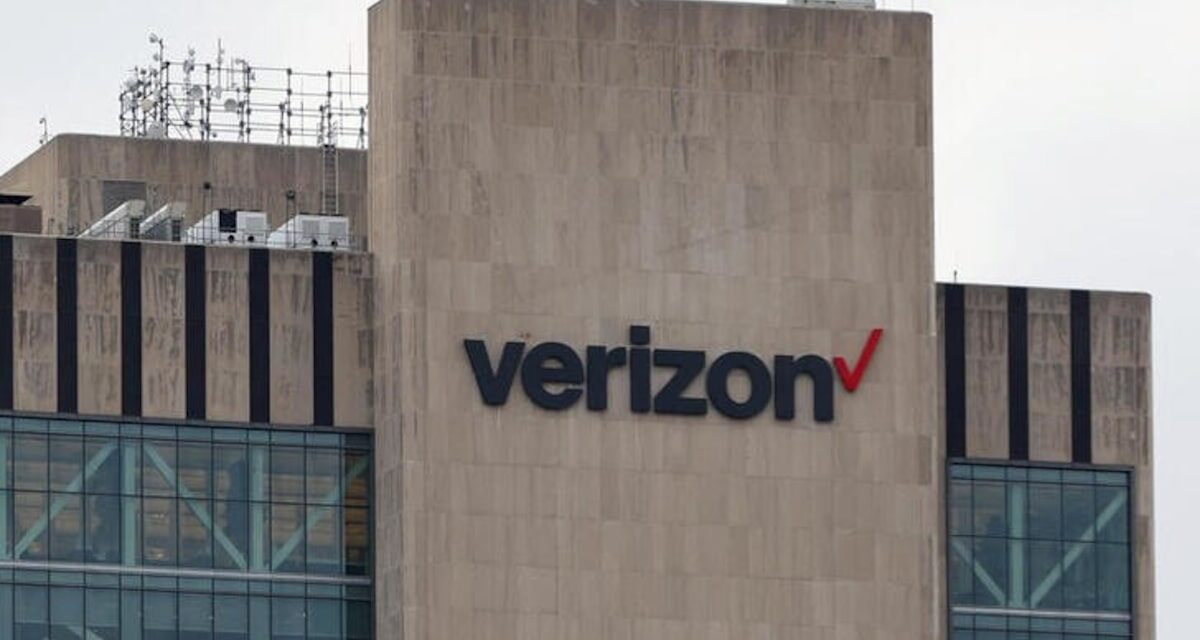 Verizon wins bid for new trial after $847 mln wireless patent verdict